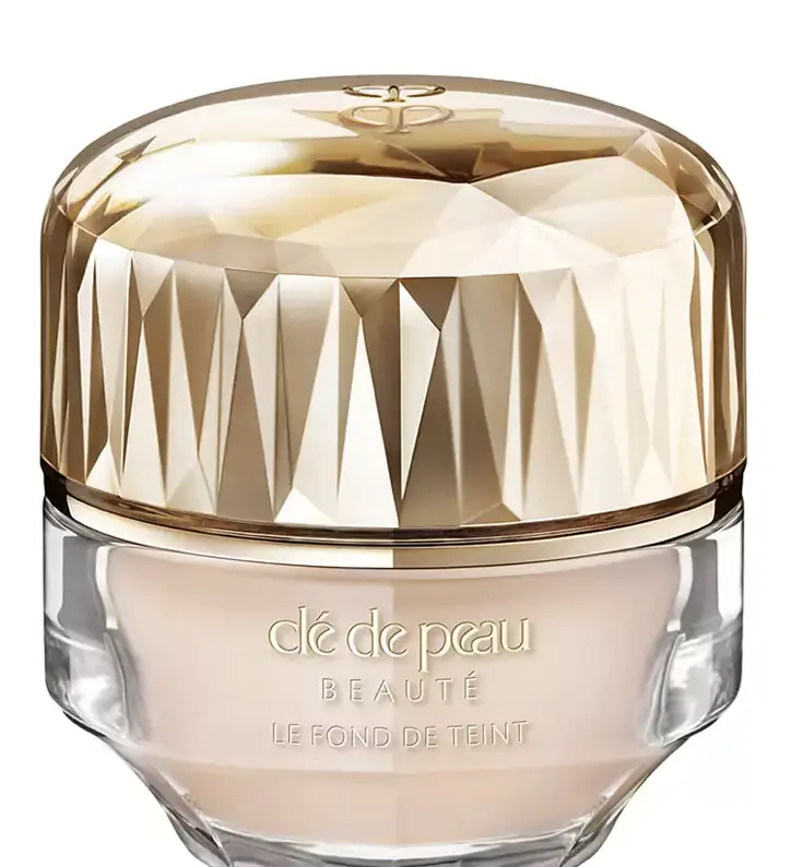 Cle de Peau Beaute 钻光柔雾粉霜 SPF 22