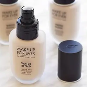 Vente-Privee德国站现有Make up forever精选底妆产品12.99欧起促销