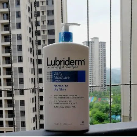 Lubriderm 身体保湿乳 709ml 无香型