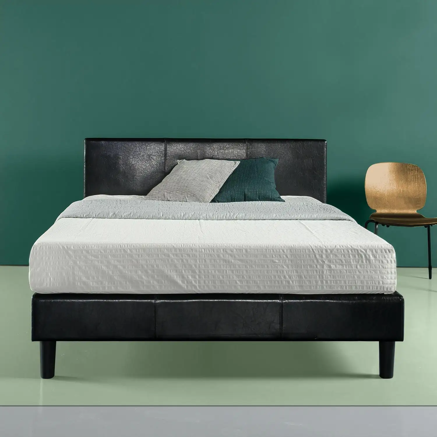 Zinus Jade Faux Leather Upholstered Platform Bed (Full)