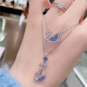 Swarovski施华洛世奇125周年纪念款蓝调天鹅吊坠项链 5530625