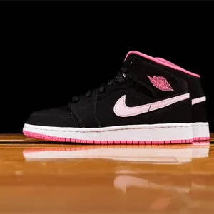 AIR JORDAN 1 MID CASUAL 大童款篮球鞋 图片色