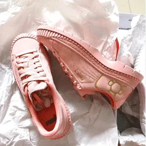 Puma彪马 x HELLO KITTY Utility 女款休闲鞋