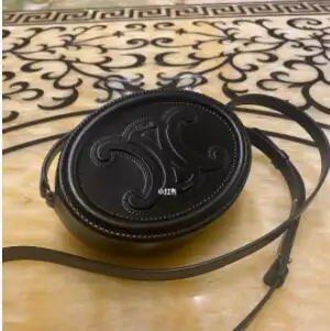 补货！Celine 21年秋冬款黑色月饼包