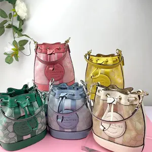 Coach Dempsey Mini马卡龙色水桶包 四色