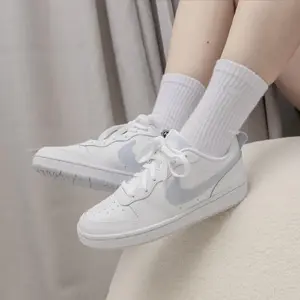 NIKE Court Borough 2 Low大童款板鞋