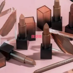 Huda Beauty官网有精选口红买1送1促销