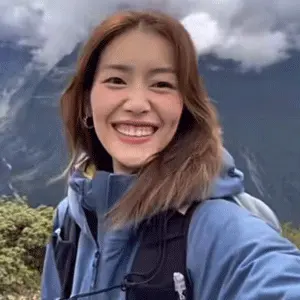 刘雯同款！Arc'teryx始祖鸟Beta LT 月咏蓝女款冲锋衣