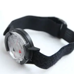 SUUNTO 颂拓 M-9 腕式指南针