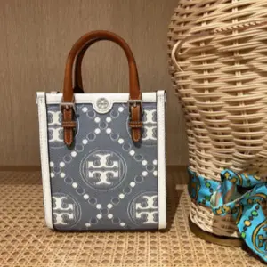 变相打折！Tory Burch 汤丽柏琦mini T MONOGRAM迷你琴谱包