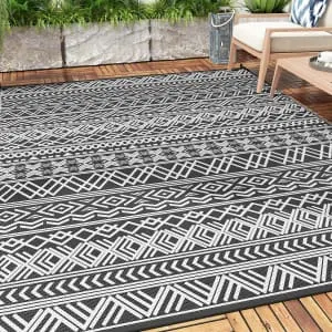 MontVoo 5x8-Foot Outdoor Rug