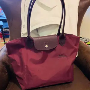 Longchamp珑骧 Le Pliage小号红色长柄饺子包