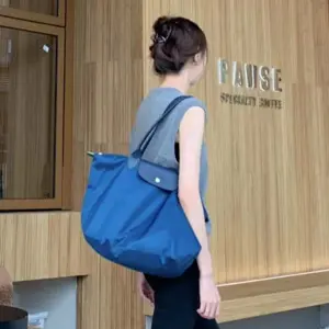 Longchamp珑骧 Le Pliage大号海洋蓝长柄饺子包