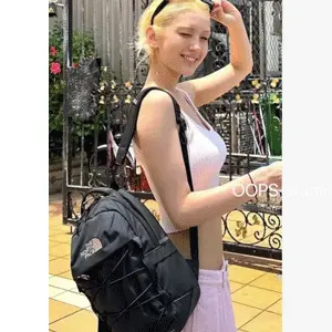 Somi同款！The North Face北面 Borealis 经典黑色双肩包 28L