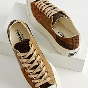 Converse X Beyond Retro Chuck 70中性款低帮帆布鞋