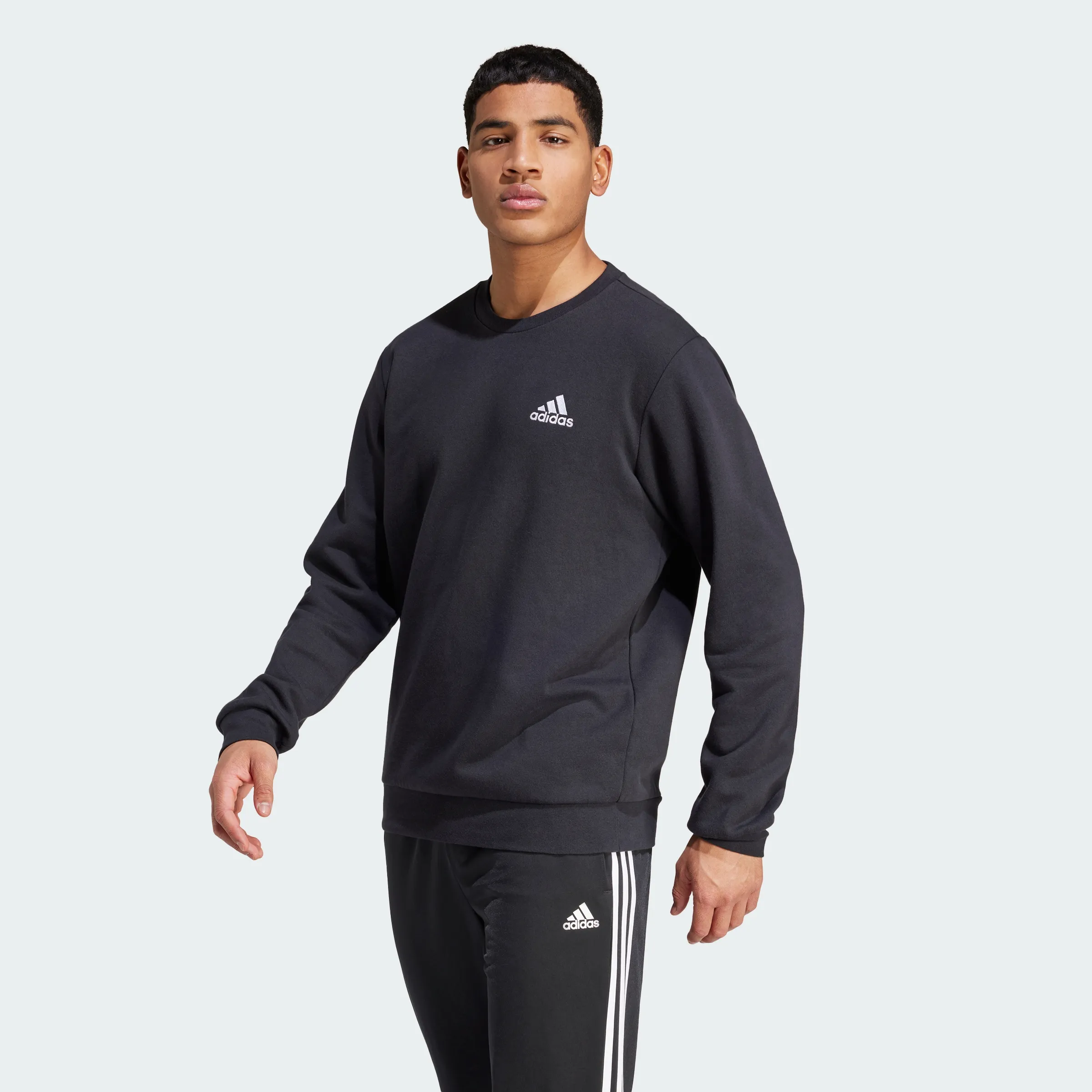 adidas Men's Essentials Fleece Sweatshirt (Black/White)