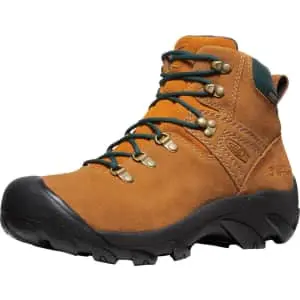 Labor Day Men's Clothing & Shoe Deals at REI