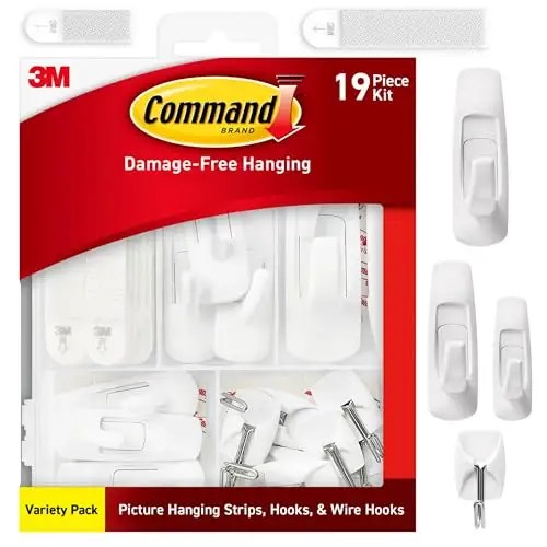 3M Command 多种套装组,包括 10 对图片悬挂条,6 个线钩和 8 个实用挂钩