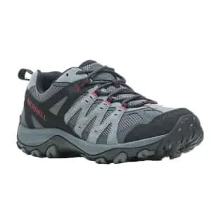 Footwear Deals at Sportsman's Warehouse