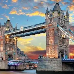9-Night Europe Hotel and Guided Tour Vacation