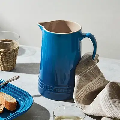 Le Creuset Signature Pitcher