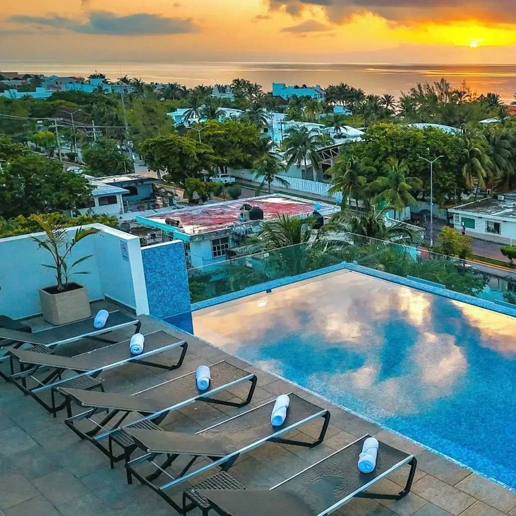 Expedia Last-Minute Deals