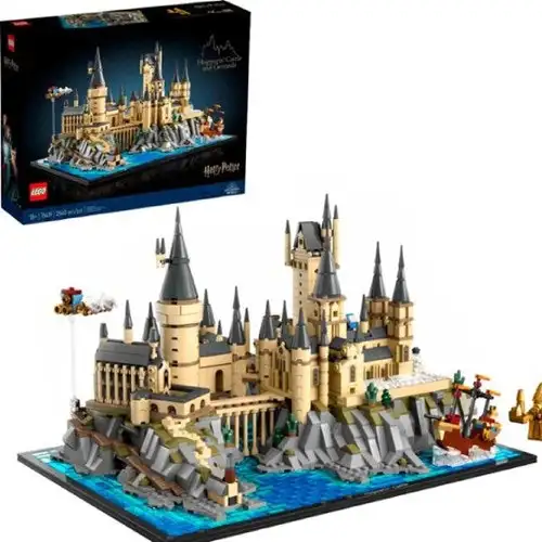 LEGO Harry Potter Hogwarts Castle & Grounds