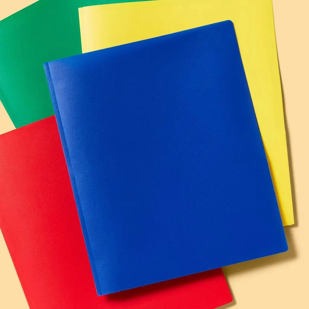 up&up 2-Pocket Plastic Folder w/ Prongs