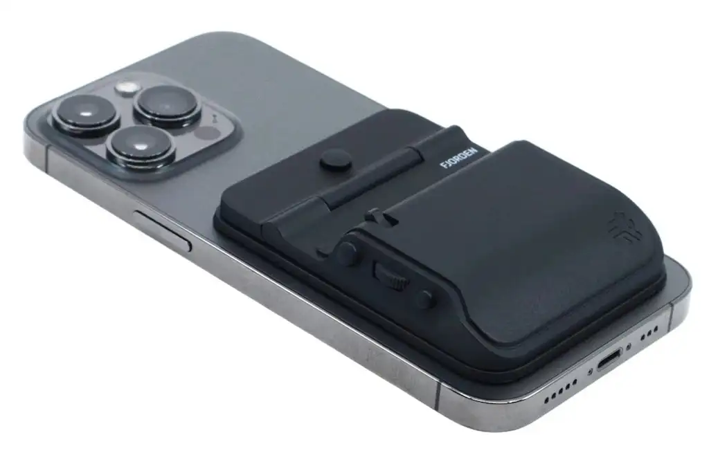 Open-box Fjorden Basic Bundle Camera Grip for iPhone