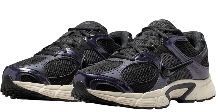 Nike Men's V5 Runner Shoes