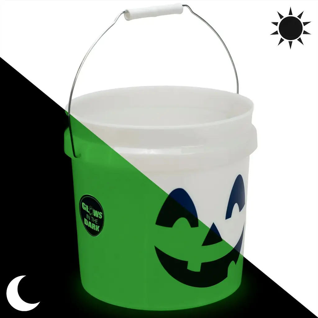 Lowe's Halloween Glow-in-the-Dark 2-Gallon Plastic Bucket