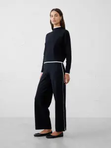 Banana Republic Factory - 60% Off Denim & Pants + Extra 25% Off + Extra 10% Off