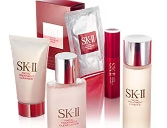 Bliss: Free Facial Treatment Cleanser with any SK-II Order of $250