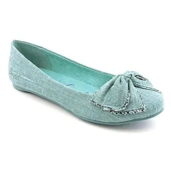 Shoe Metro: 100 Shoes Under $50 Sale
