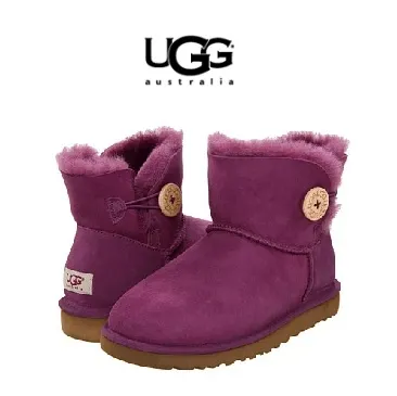 6pm: UGG Mini Bailey Button