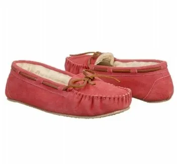 Minnetonka Moccasin Women's Britt Trapper 
