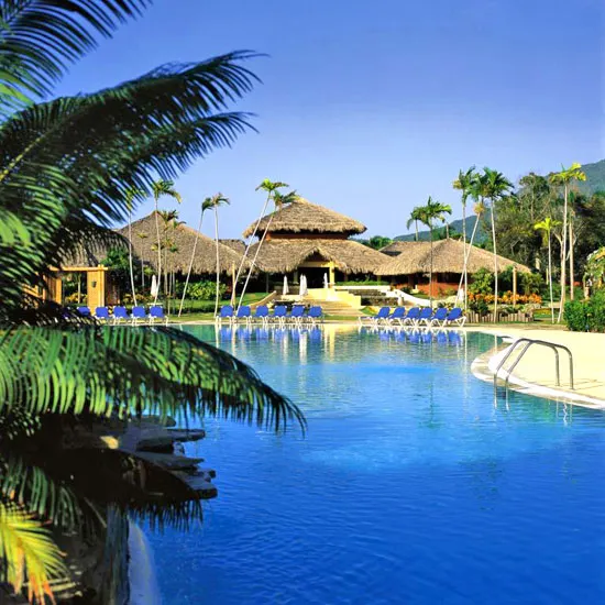 Bookit: Up to 70% OFF + $10 OFF Three Night Hotel Stay