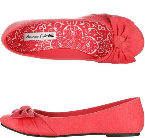 American Eagle Women's Avery Bow Flat