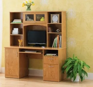 Landon Desk with Hutch, Oak