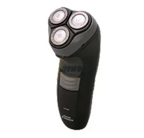 Philips Norelco 6945XL dry electric razor CleanCut Flexing heads