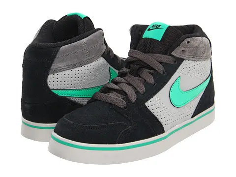 Nike Action Kids Ruckus Mid Jr (Toddler/Youth)
