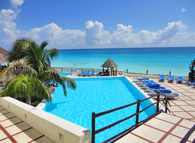 BelleVue Beach Paradise Resort in Cancun $66/Night