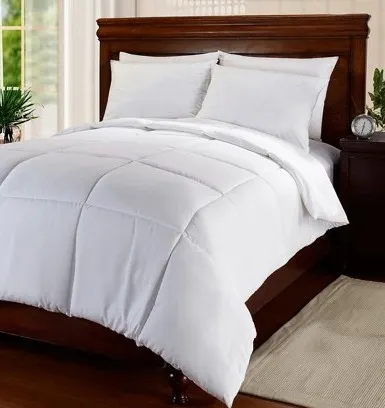 U.S. Polo Assn. King Microfiber Down Alternative Comforter