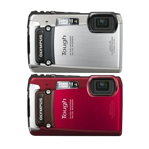 Olympus Tough TG-820 iHS Digital Camera + 28-140mm Lens