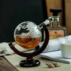 ERAVINO 创意航海地球玻璃醒酒器 $19.99