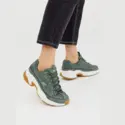 Skechers 橄榄绿运动鞋