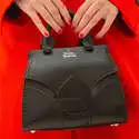 Mybag：精选 Vivienne Westwood 服饰包包围巾