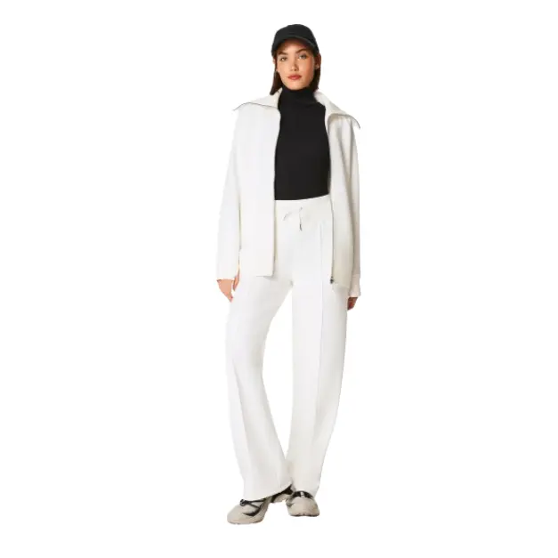 Spanx CA: Sale Items Get up to 40% OFF