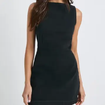 Boohoo 牛仔直筒连衣裙