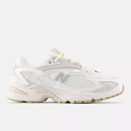 New Balance 725V1 运动鞋